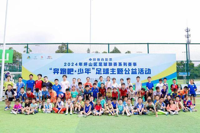 世体：巴萨重新调整青训球员的合同策略，避免青年才俊被挖走